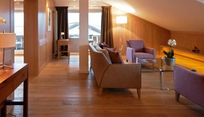 Wohnraum in der Suite Alpin