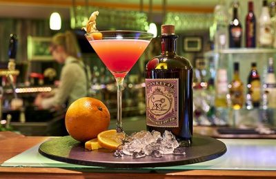 Cocktail an der Bar