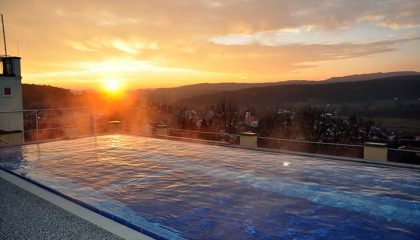 Sonnenuntergang im Dachpool