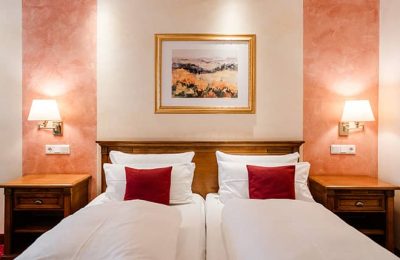 Bett im Doppelzimmer Freiraum