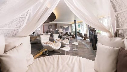 Himmelbett in einer Suite