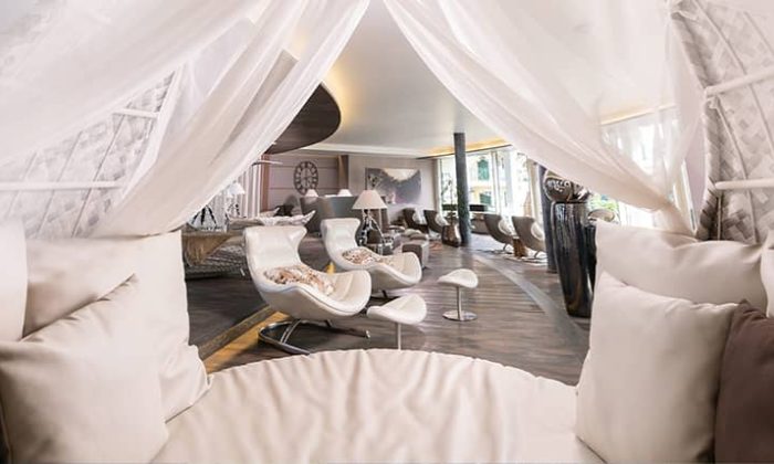 Himmelbett in einer Suite