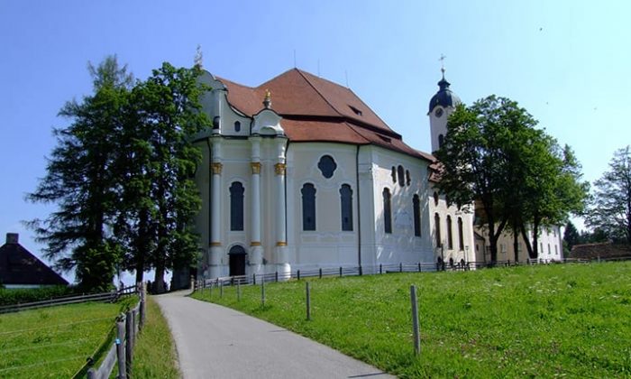 Kirche in Bayern in der Natur