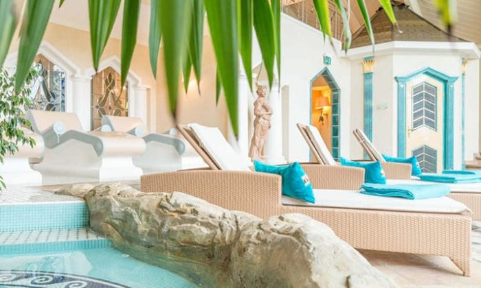 Liegen im Erholungsbereich