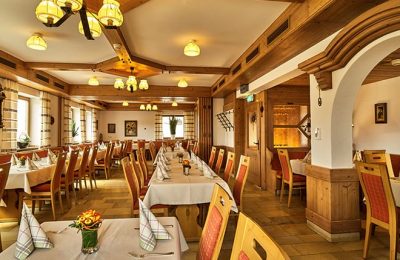 Restaurant im urig bayerischen Stil