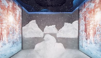 Einzigartiges Bad im Schnee