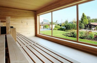 Sauna mit Ausblick auf den See