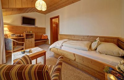 Bett im Bayerwald-Einzelzimmer