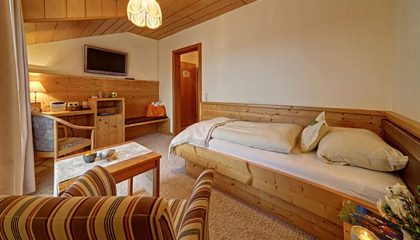 Bett im Bayerwald-Einzelzimmer