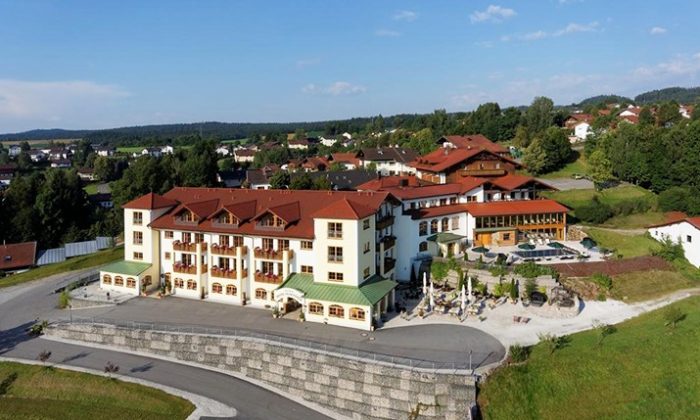 Luftaufnahme vom Hotel St Gunther