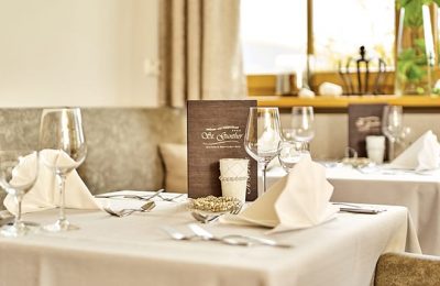 Fein gedeckter Tisch