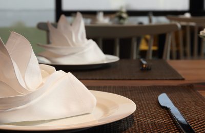 Fein gedeckter Tisch