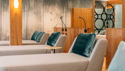 Liegen im Ruheraum Wellness-Wochenende PLUS